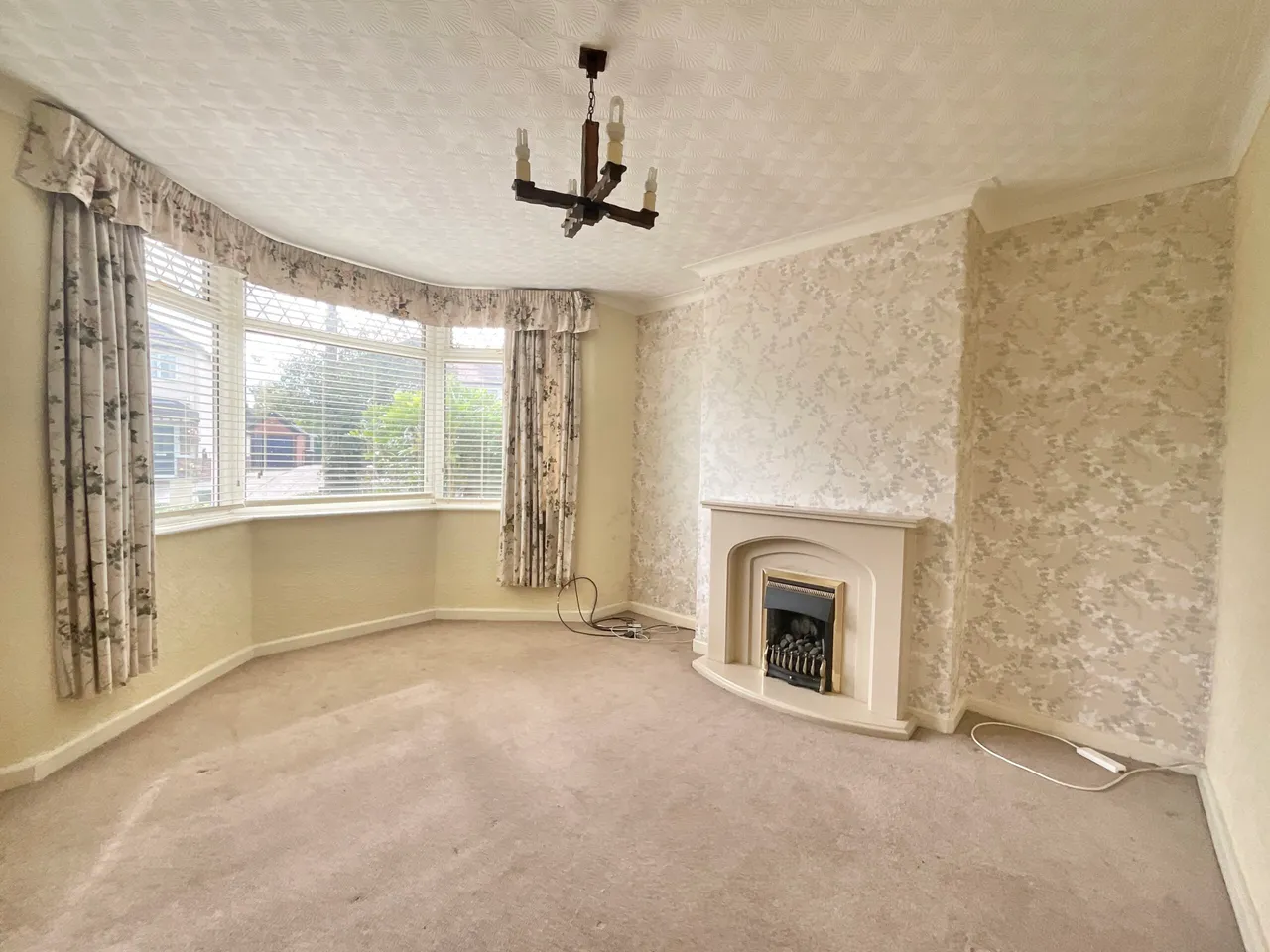 Nessina Grove, Wistaston, CW2, photo 4