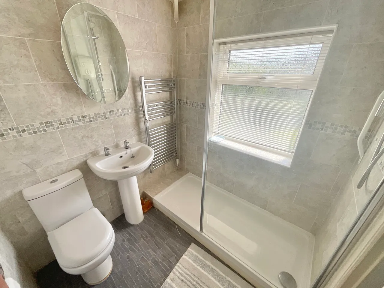 Nessina Grove, Wistaston, CW2, photo 13