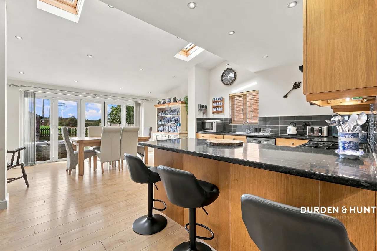 Ongar Road, Stondon Massey, CM15, photo 5