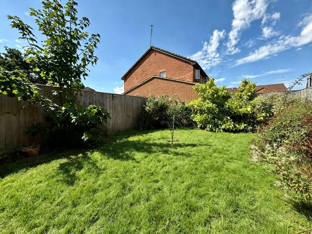 Friesland Close, Swindon, Wiltshire, SN5 5YG, photo 13