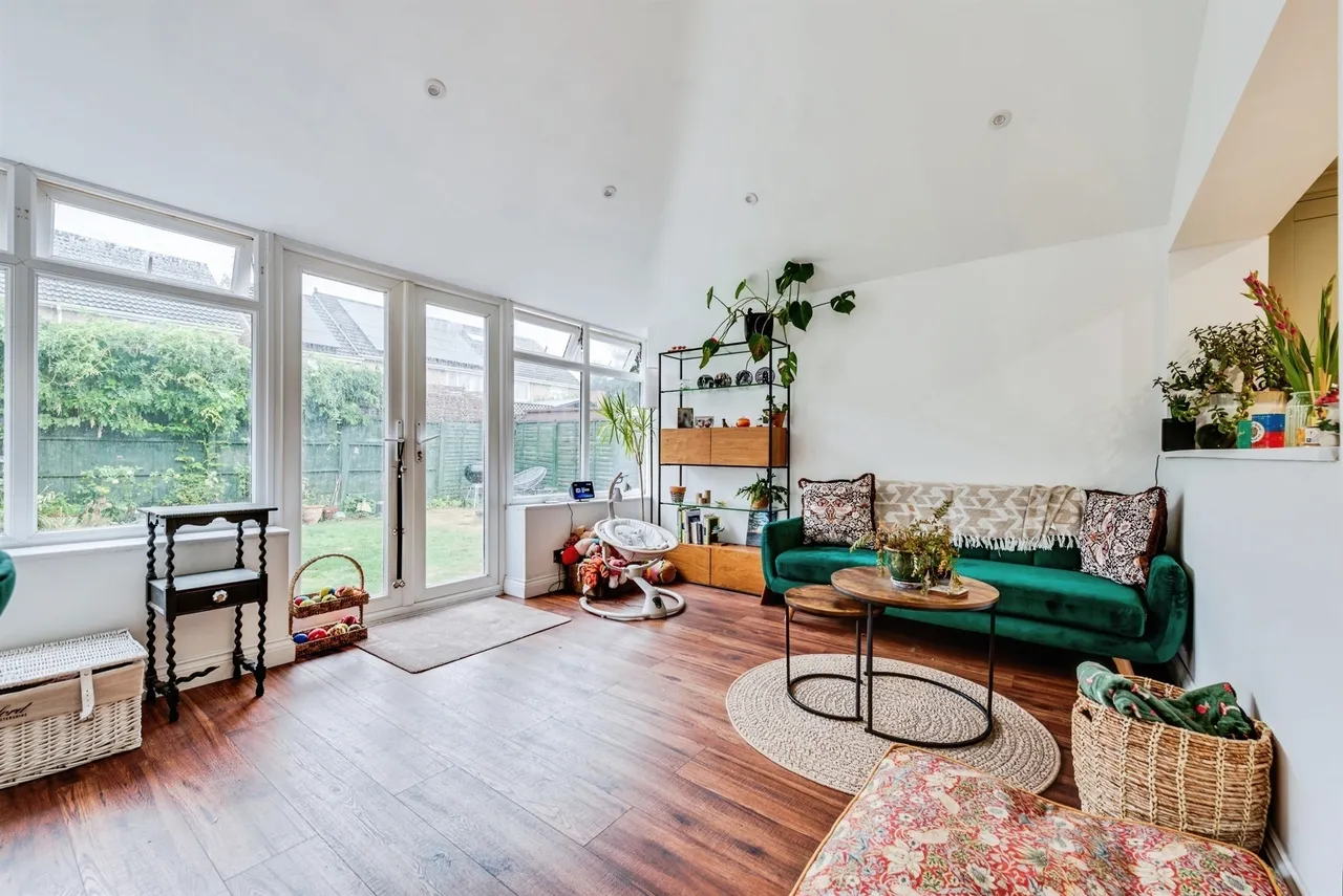 Sellwood Drive, Carterton, OX18, photo 3