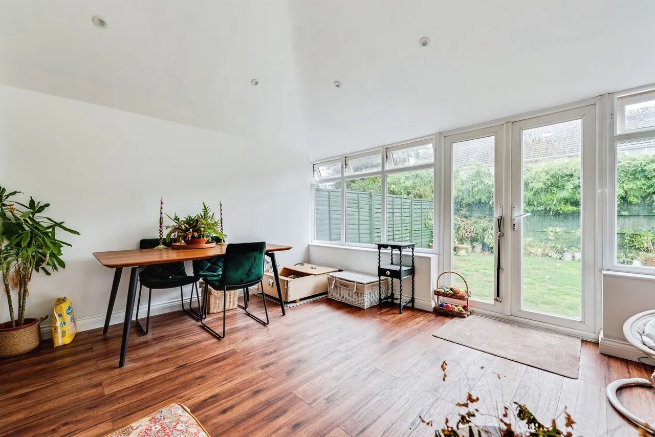 Sellwood Drive, Carterton, OX18, photo 14