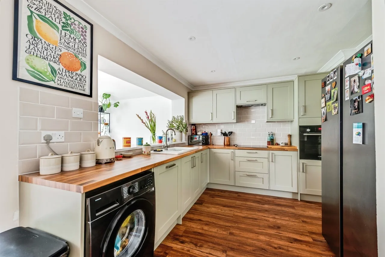 Sellwood Drive, Carterton, OX18, photo 8