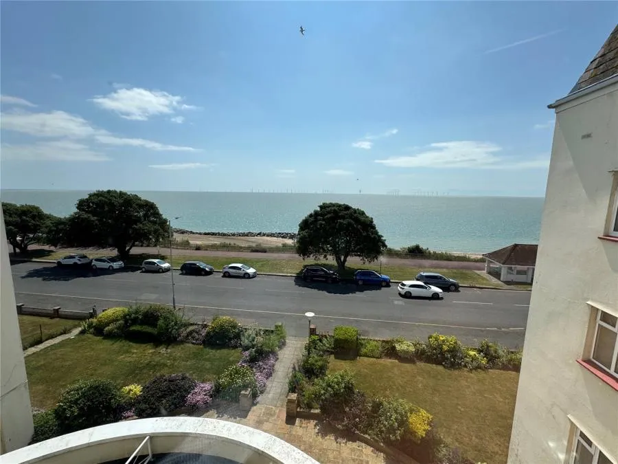 Marine Parade East, Clacton-on-Sea, CO15, photo 16