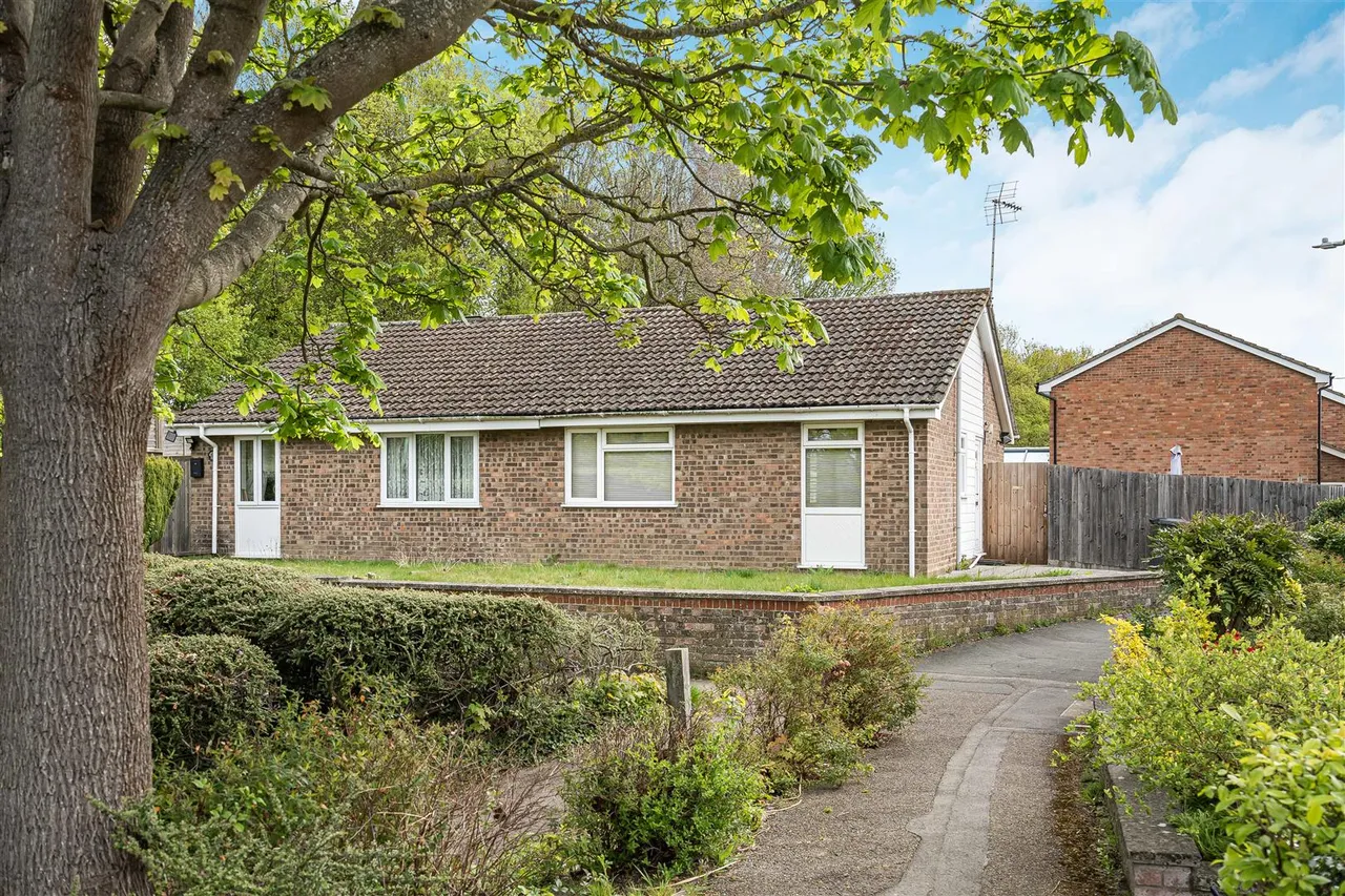 Chalkstone Way, Haverhill, CB9, photo 16