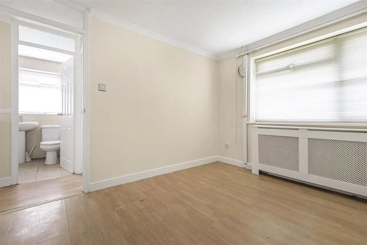 Chalkstone Way, Haverhill, CB9, photo 8