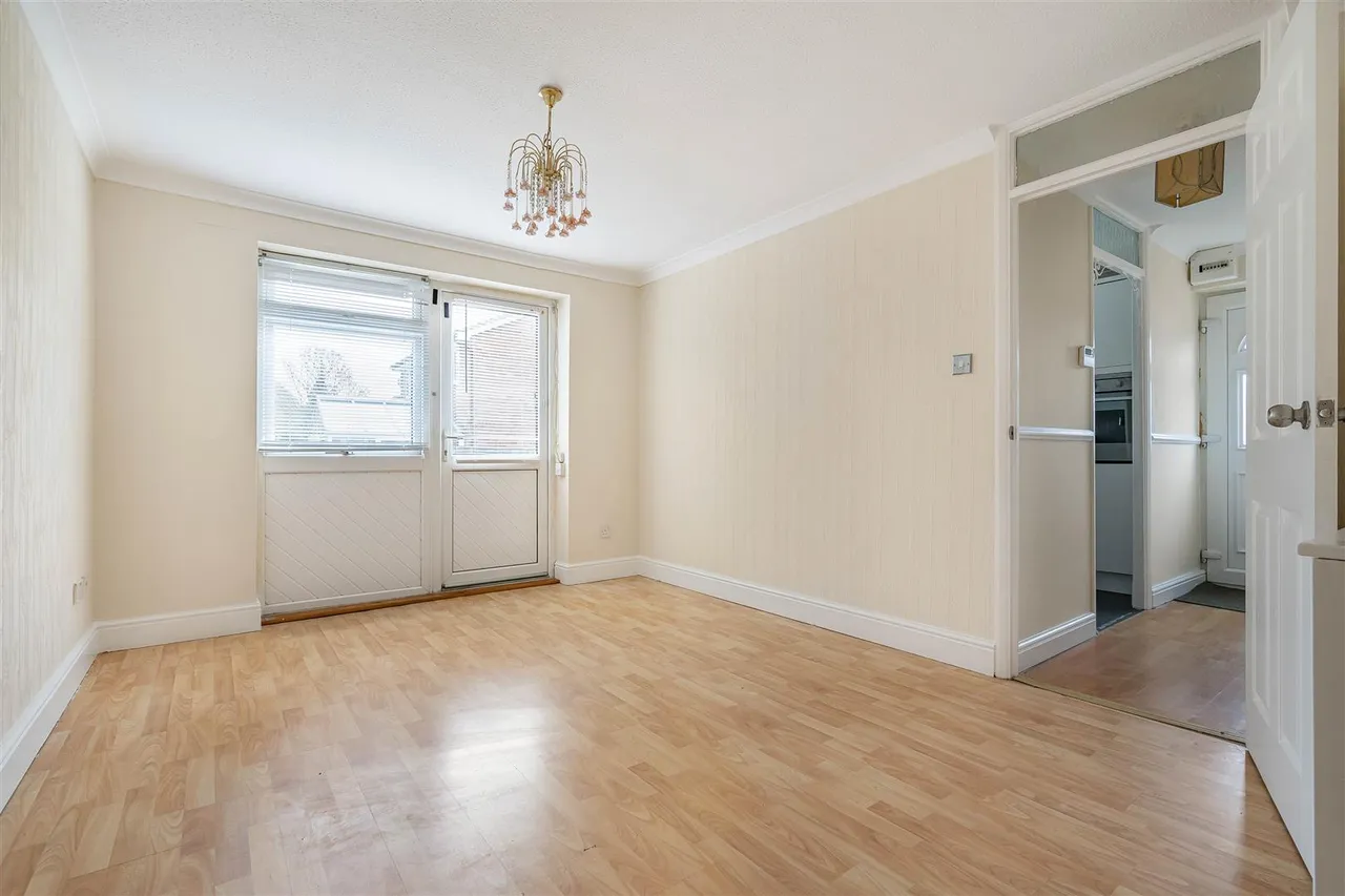 Chalkstone Way, Haverhill, CB9, photo 4