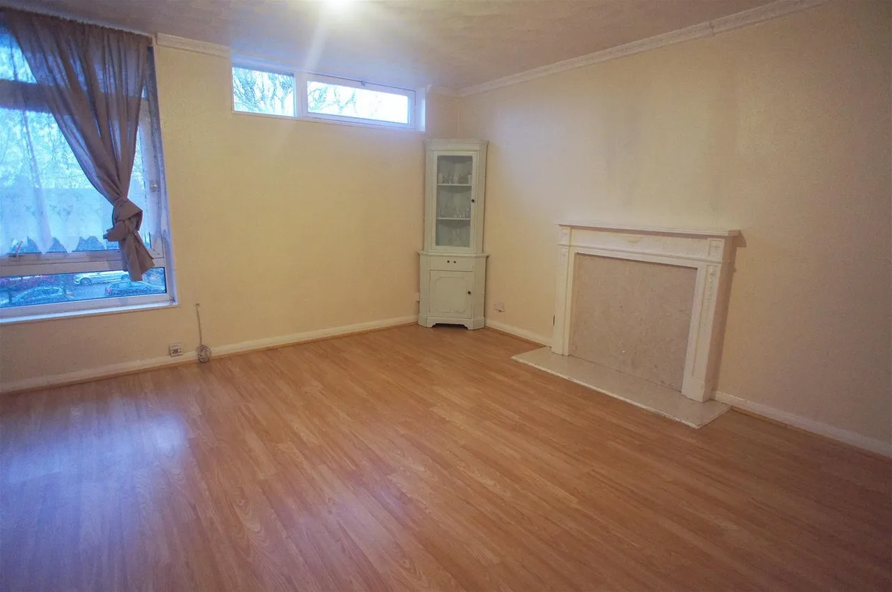 Eastfield Road, Enfield EN3 5XA, photo 6