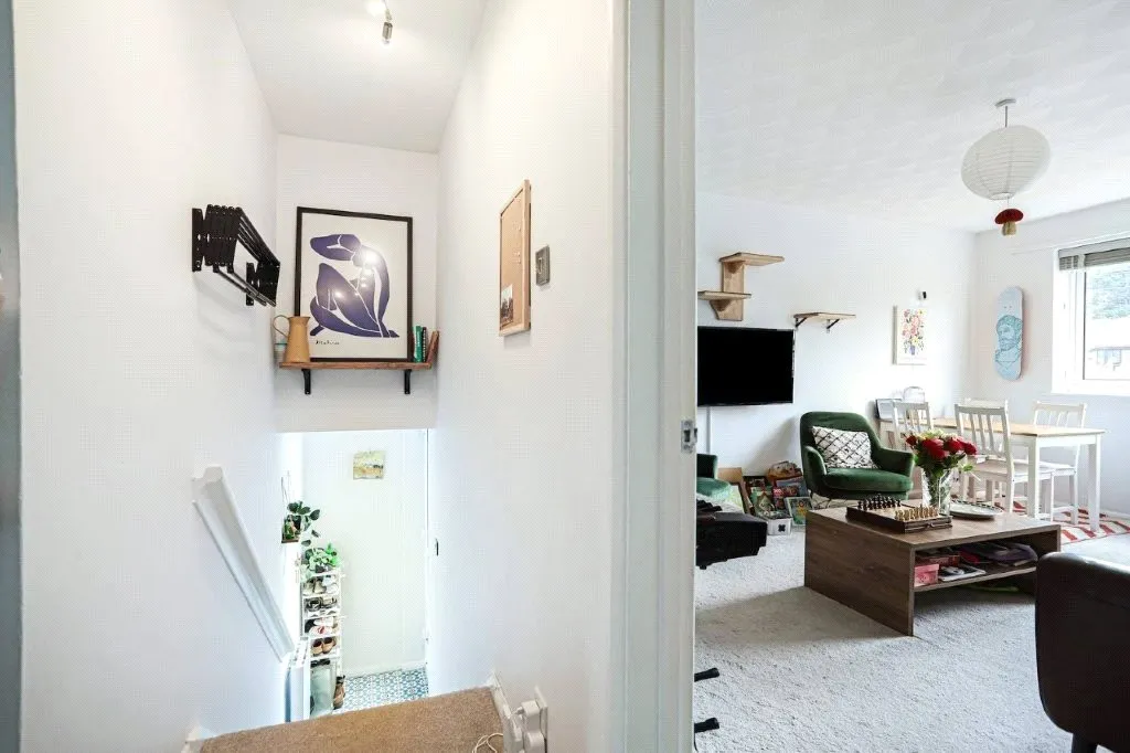 Alfred Road, Farnham, GU9, photo 10