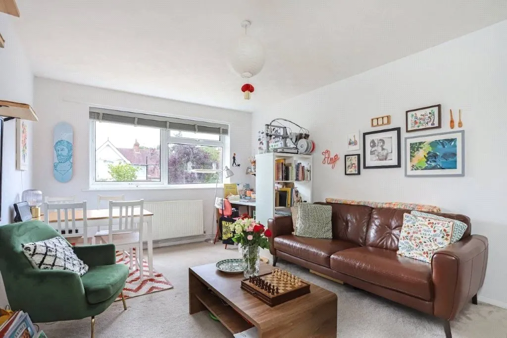 Alfred Road, Farnham, GU9, photo 12