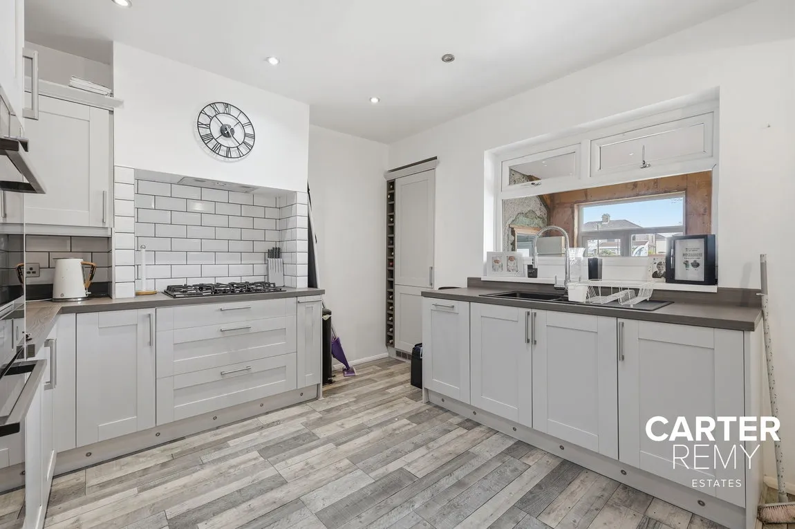 Palmerston Road, Grays, RM20 4YP, photo 2