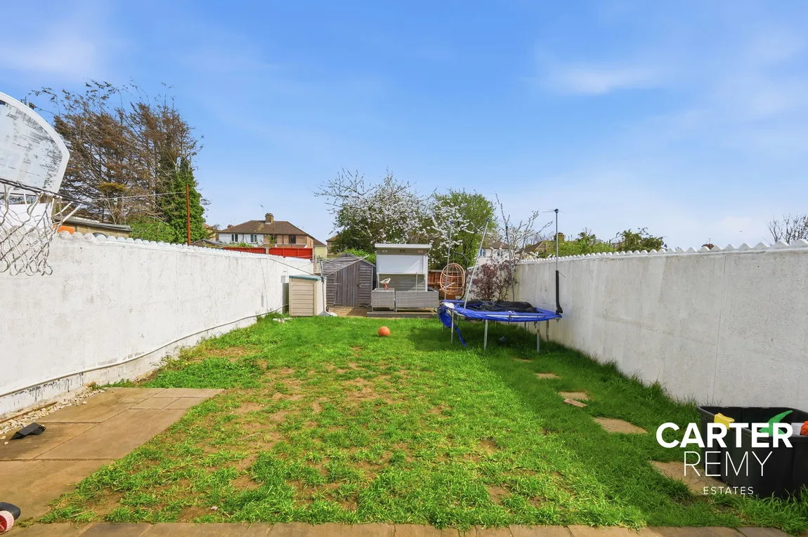 Palmerston Road, Grays, RM20 4YP, photo 4