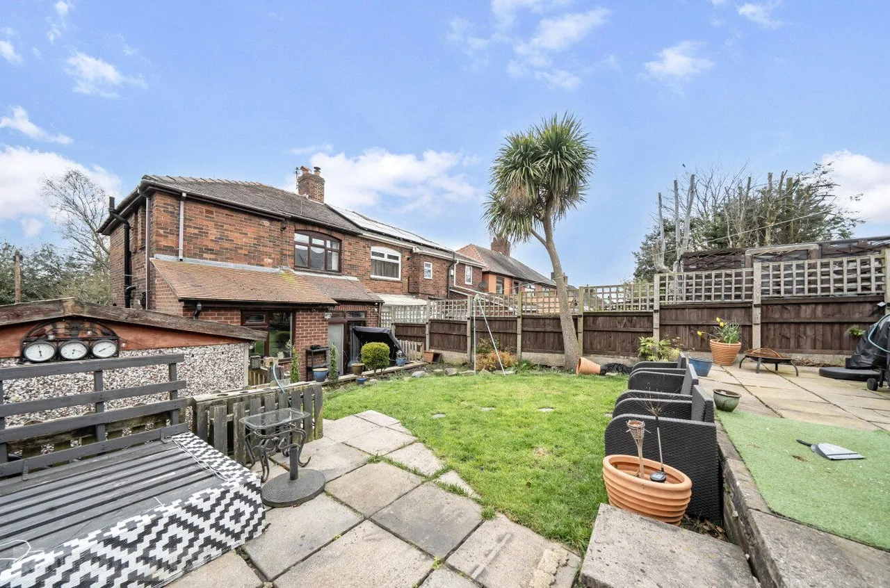 Milton Street, Royton, OL2, photo 8