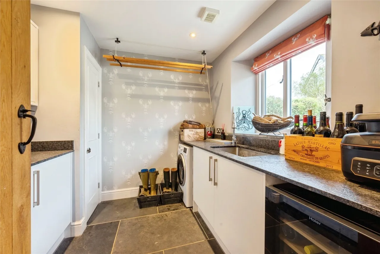 Trebarwith Road, Delabole, PL33, photo 13