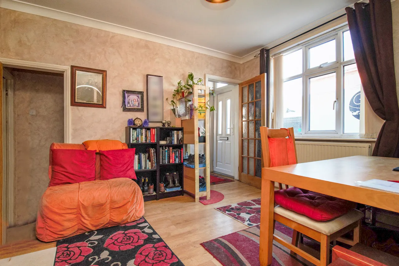 Ringwood Road, Farnborough, GU14 8BG, photo 11