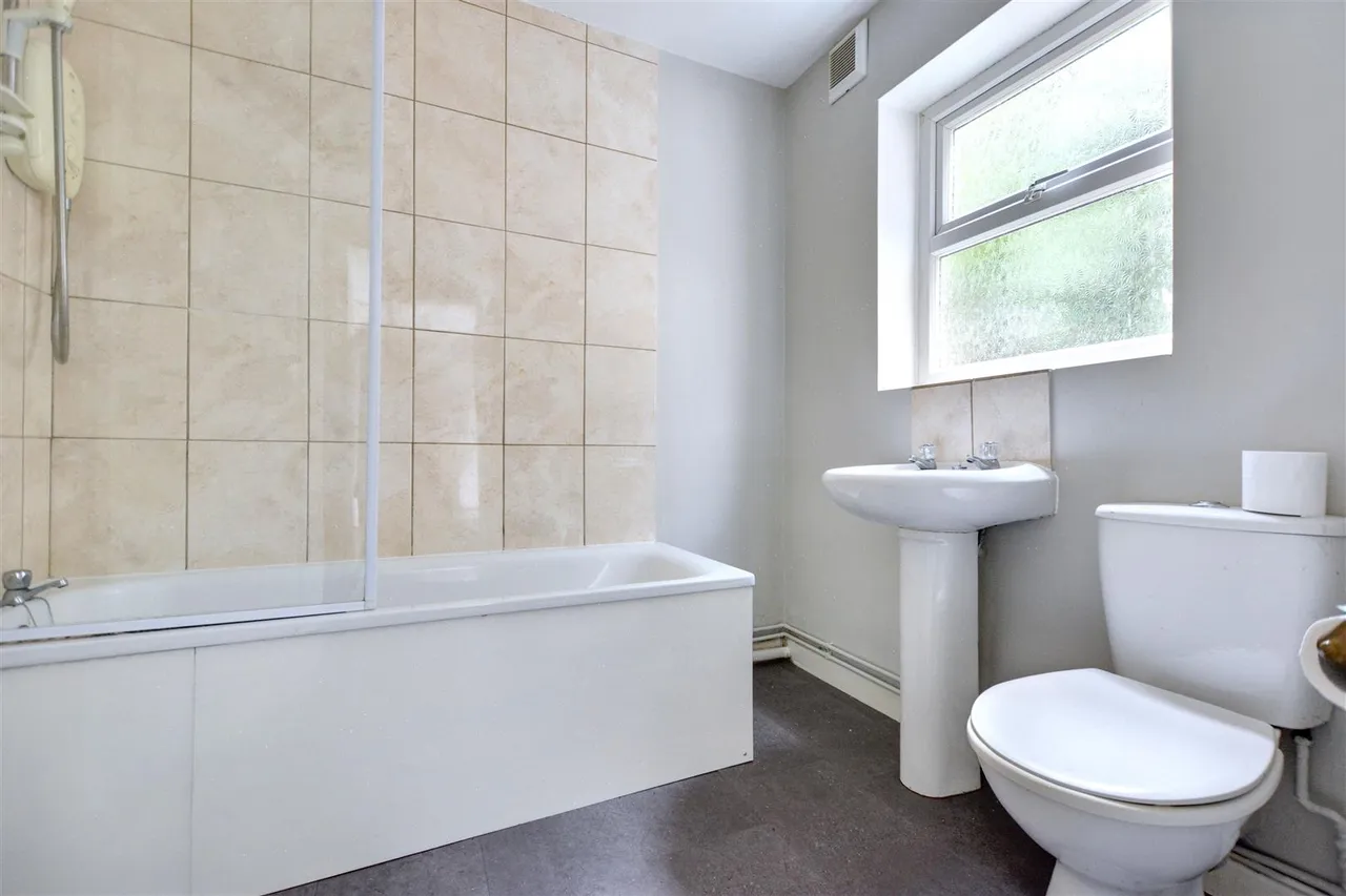 College Street, Long Eaton, NG10, photo 9