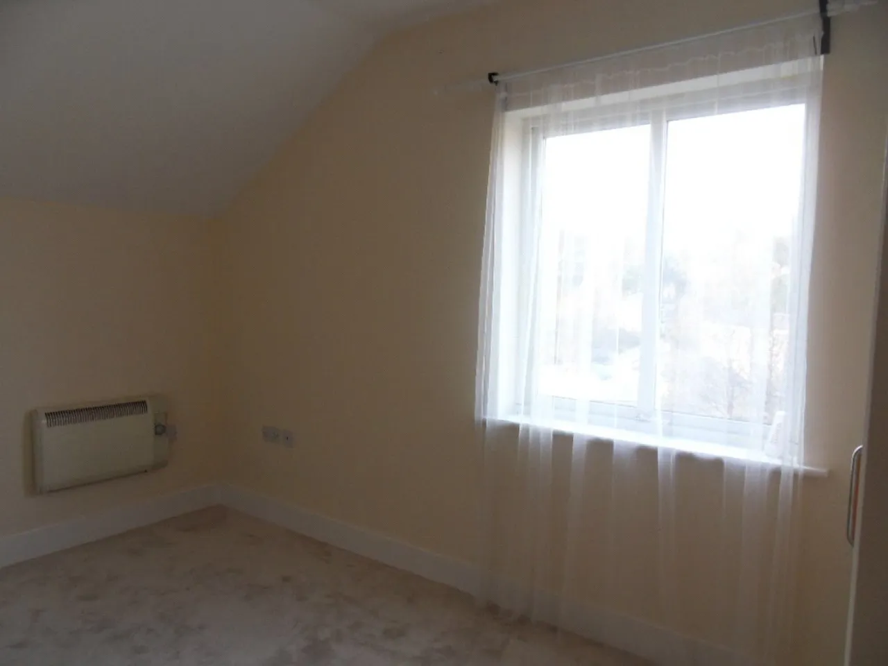 Textile Street, Dewsbury, WF13, photo 6