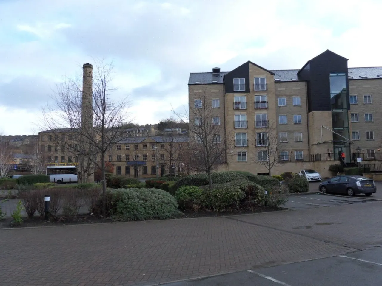 Textile Street, Dewsbury, WF13, photo 10