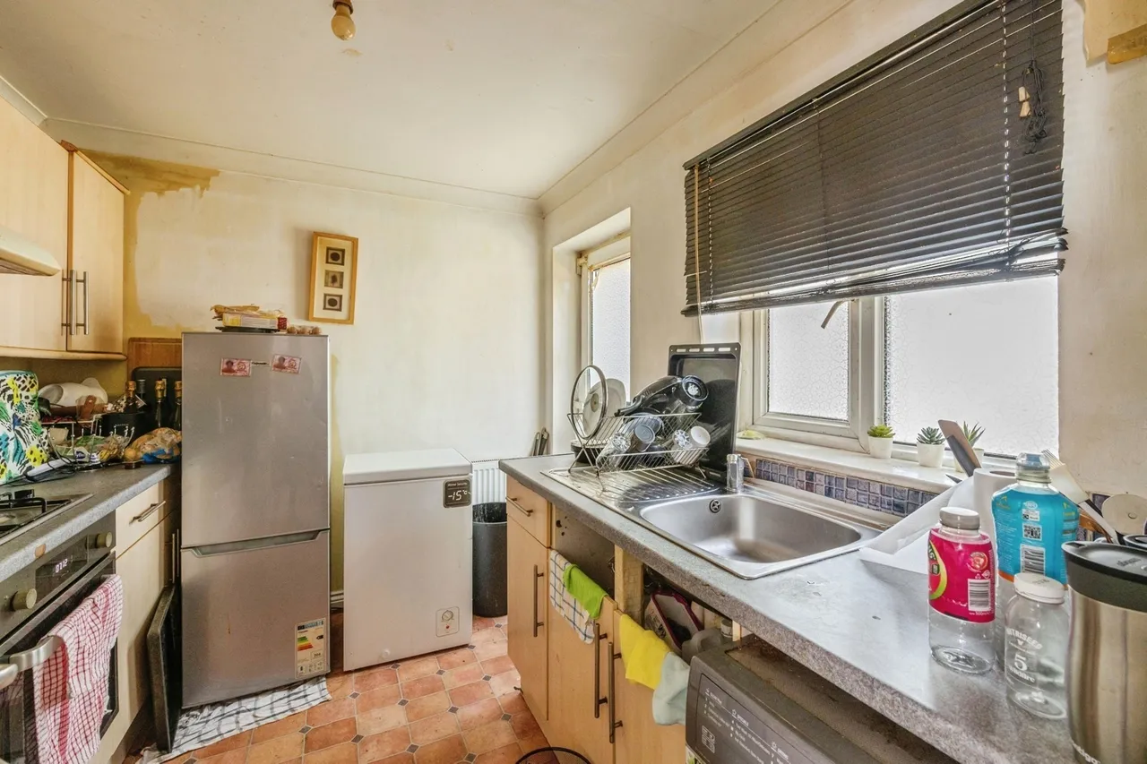 Portsea Road, Tilbury, Essex, RM18, photo 9