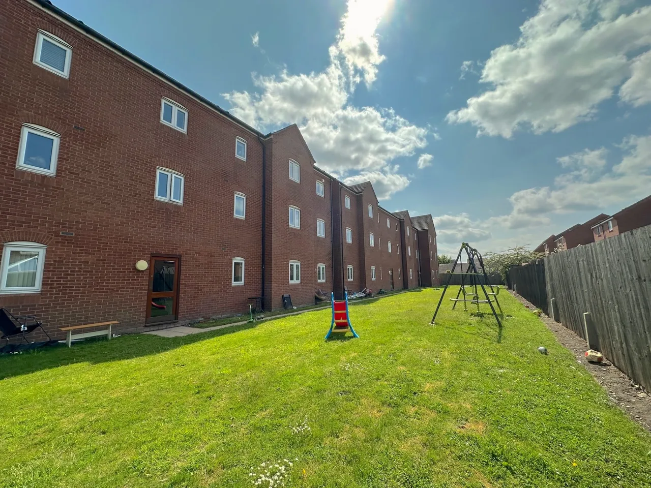 Tame Crossing, Wednesbury, WS10, photo 11