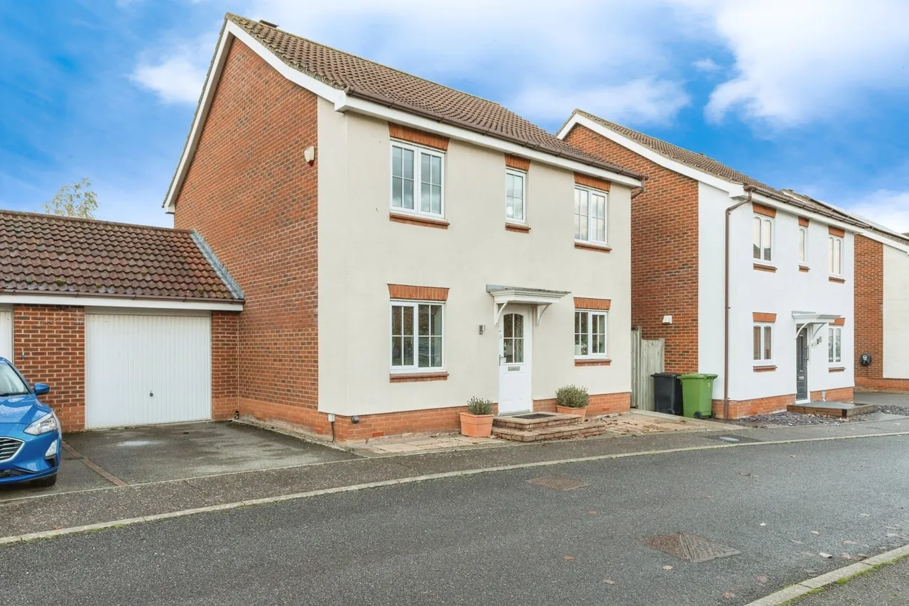 4 bed house for sale — Cygnet Close, Attleborough, Norfolk, NR17