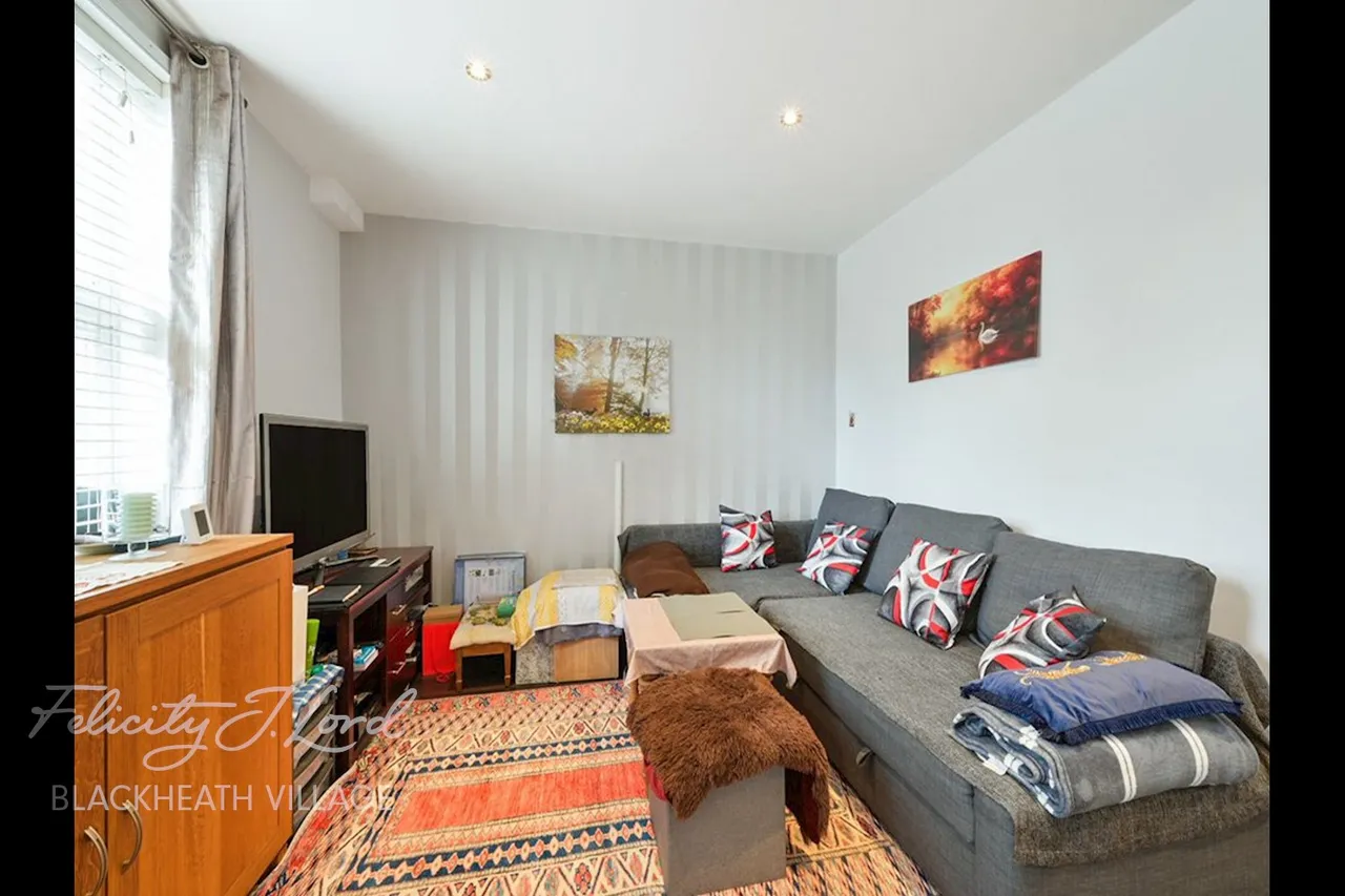 Dursley Road, London, photo 15