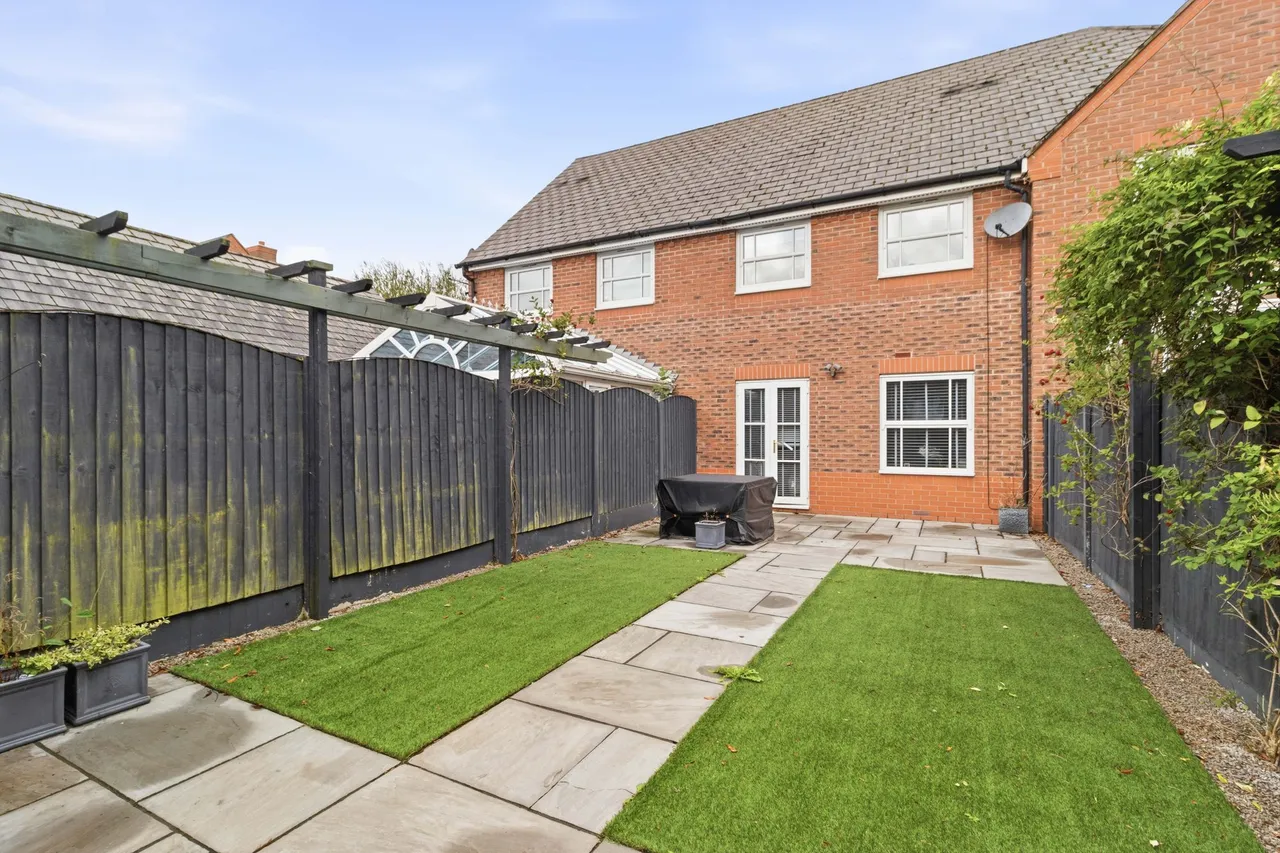 Ashford Drive, Appleton, Warrington, Warrington, WA4 5GG, photo 15