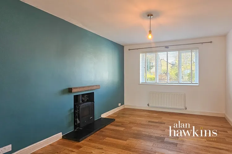 Lancaster Square, Lyneham, SN15, photo 10
