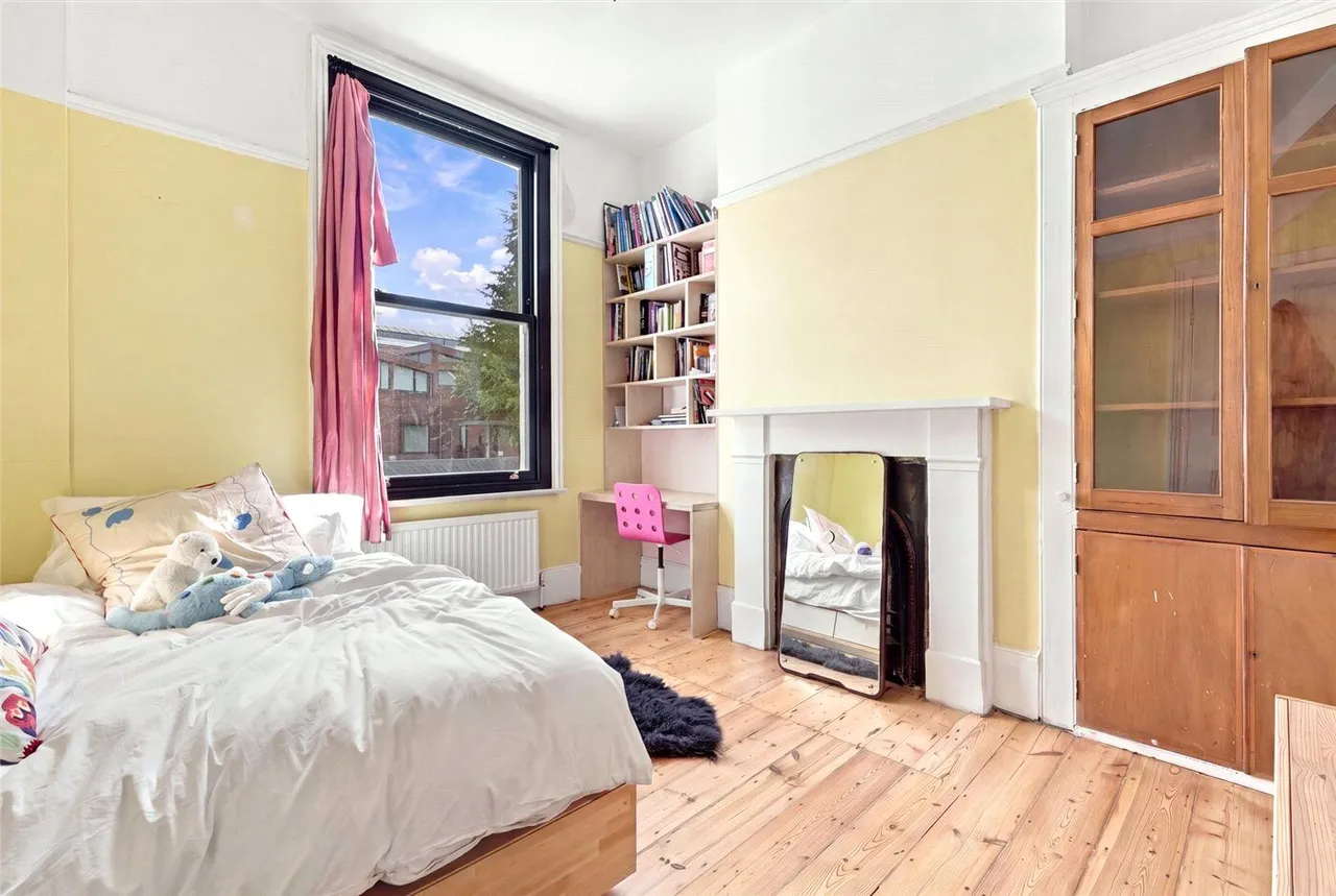 Albion Road, London, N16, photo 25