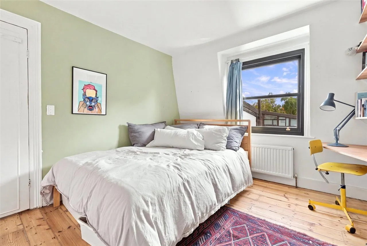 Albion Road, London, N16, photo 29
