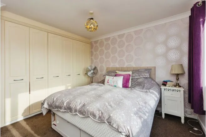 Fielding Avenue, Stockport, SK12, photo 14