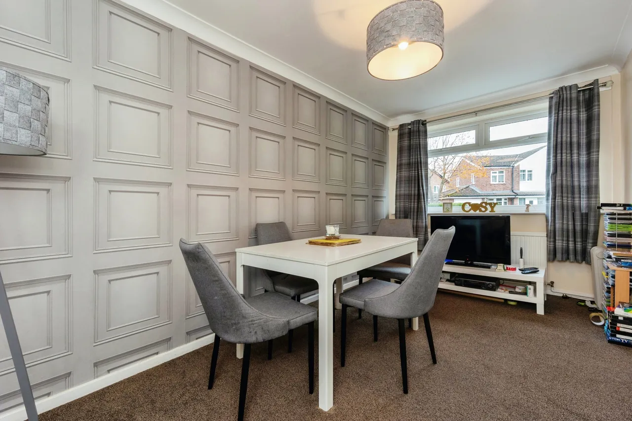 Fielding Avenue, Stockport, SK12, photo 6