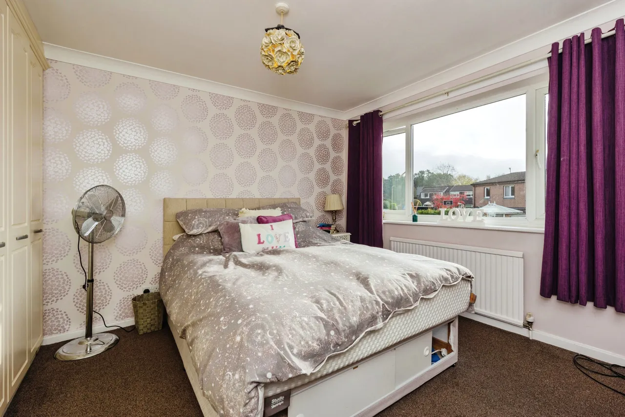 Fielding Avenue, Stockport, SK12, photo 13