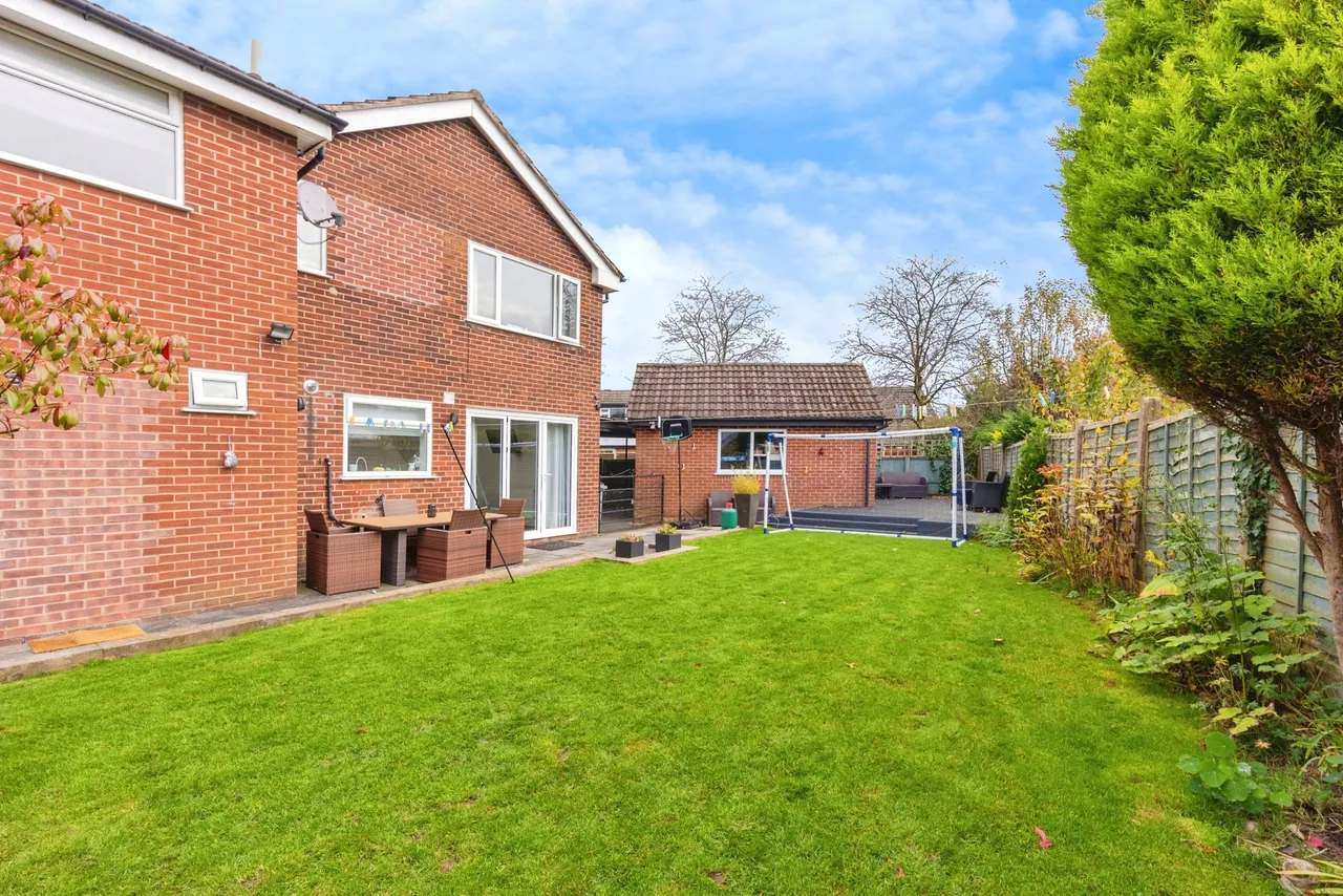 Fielding Avenue, Stockport, SK12, photo 20
