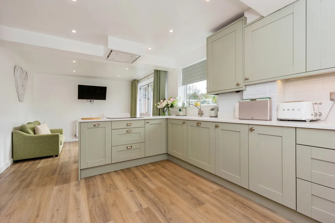 Fielding Avenue, Stockport, SK12, photo 4