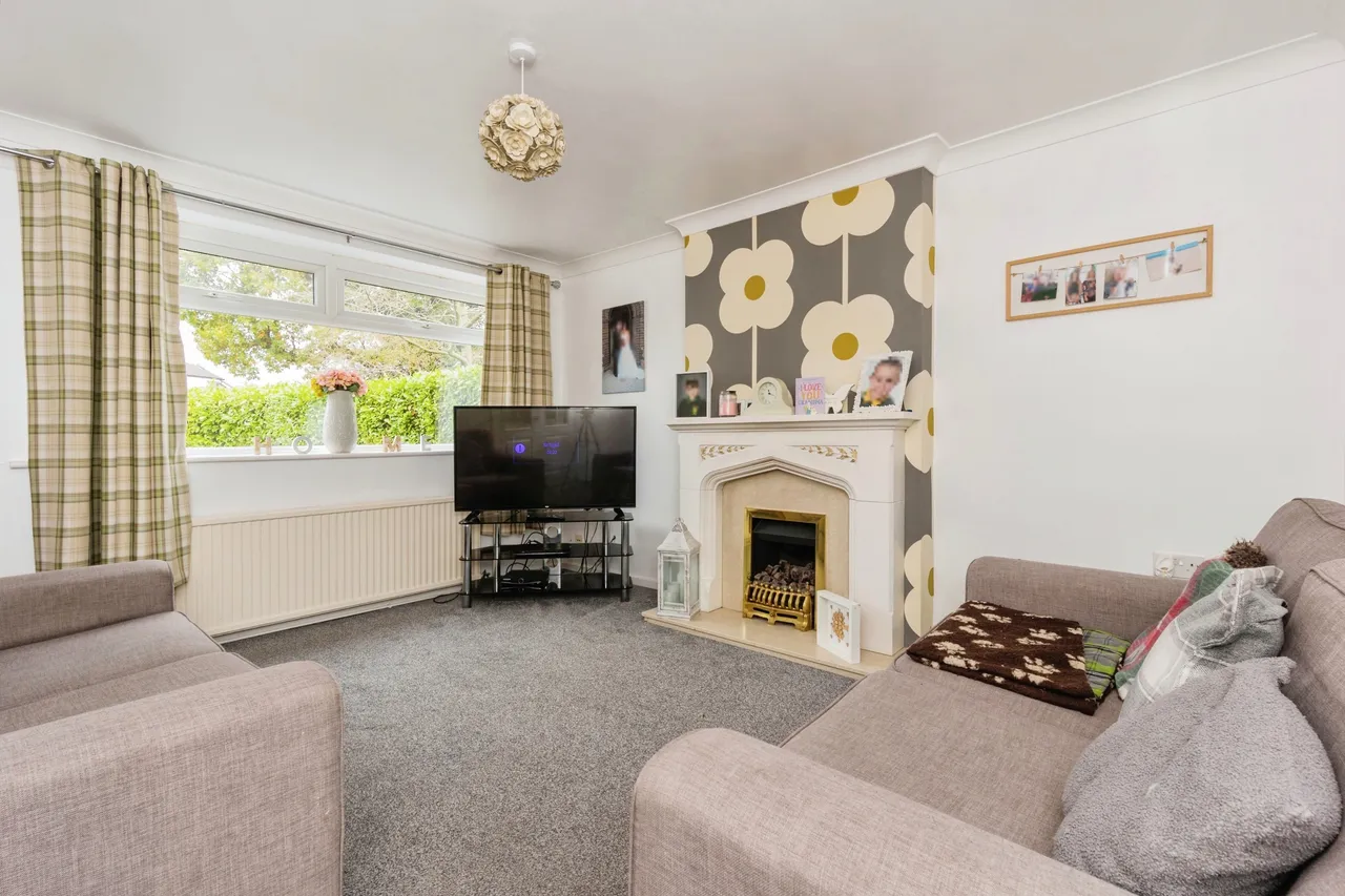 Fielding Avenue, Stockport, SK12, photo 3