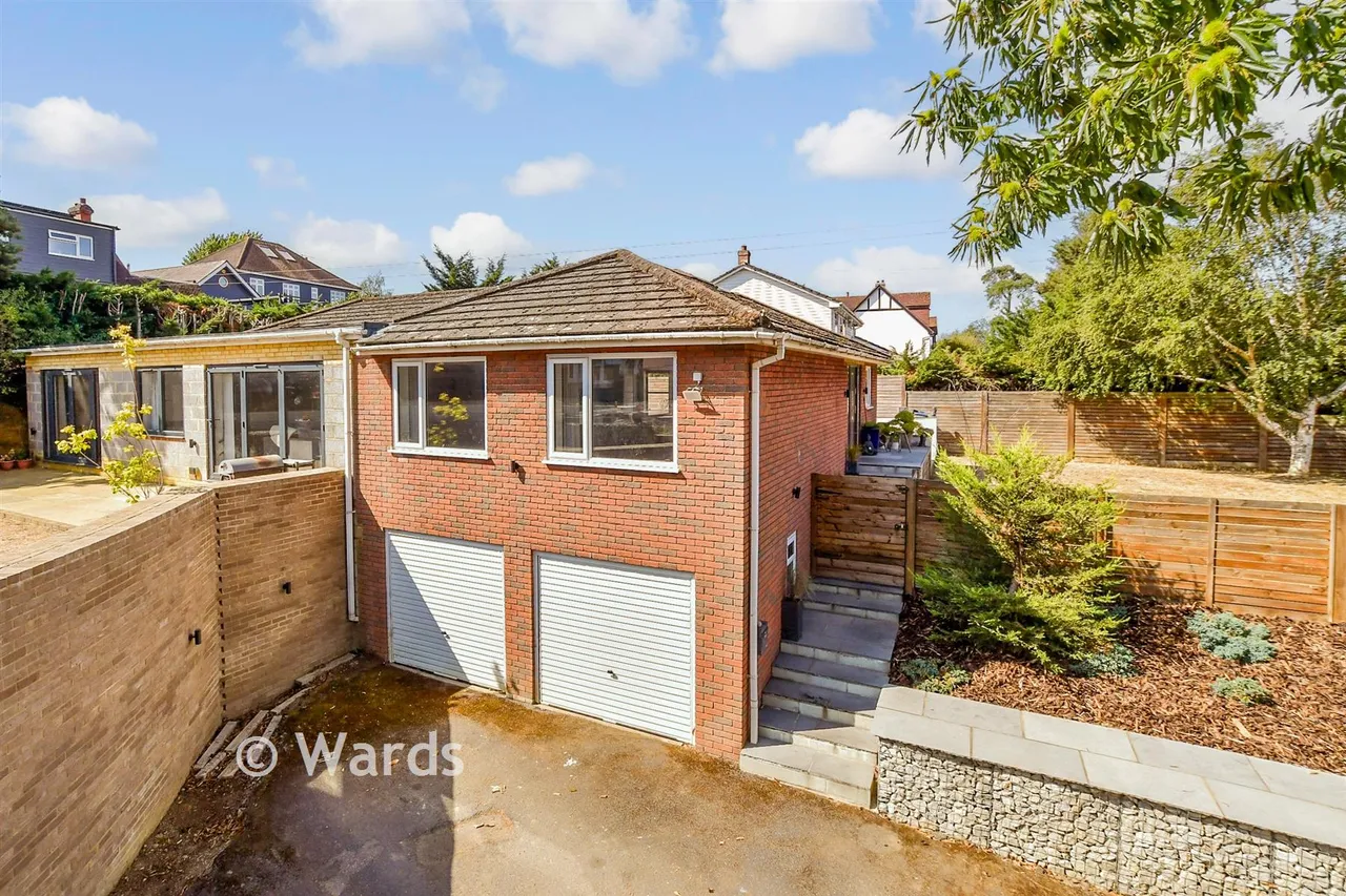 London Road, Ditton, ME20, photo 13