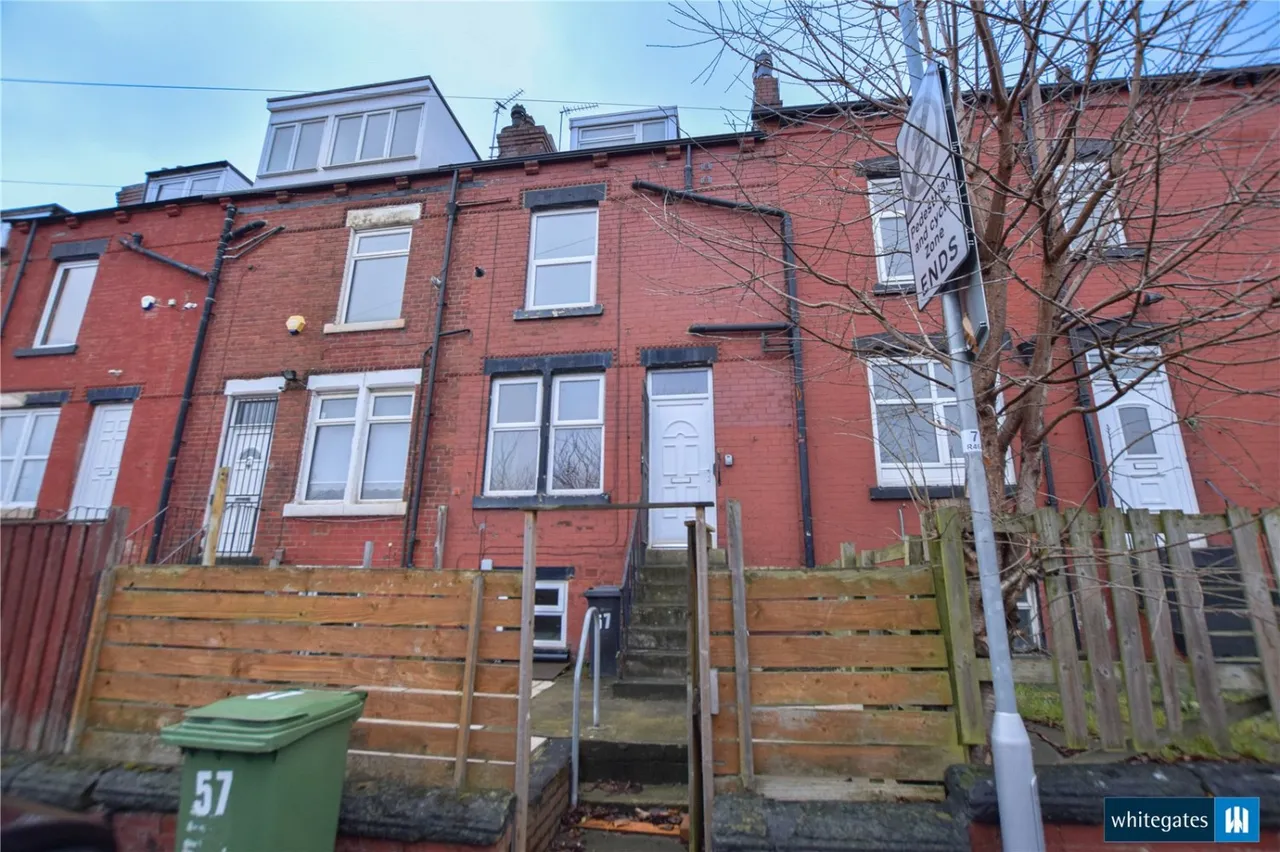 2 bed house to rent, Rydall Place, Leeds, LS11