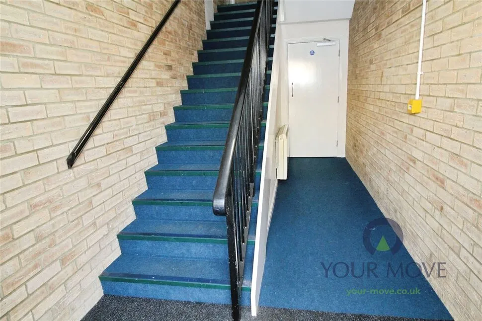 Crowe Road, Bedford, MK40, photo 13