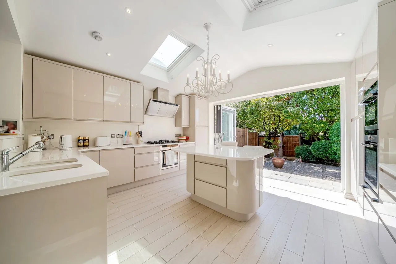 Pageant Crescent, London, SE16, photo 2