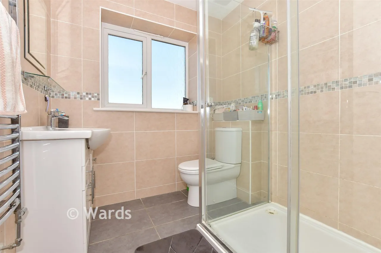 St. Richard's Road, Deal, CT14, photo 11