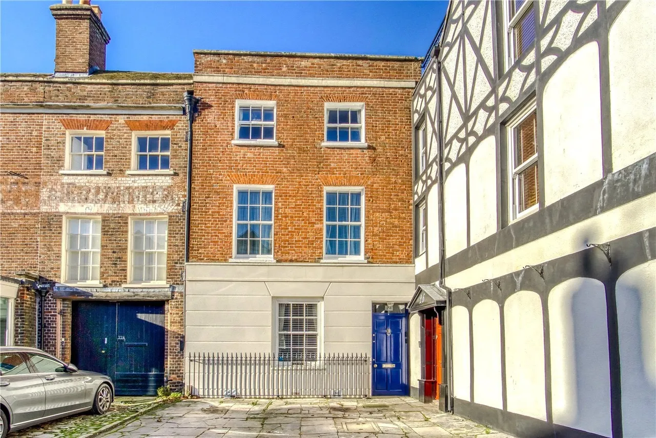 4 bed house for sale — Market Street, Old Town Poole, BH15