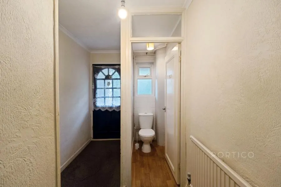 Leyton Grange Estate, London, E10, photo 8