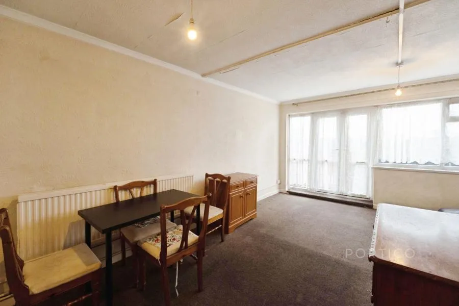 Leyton Grange Estate, London, E10, photo 7