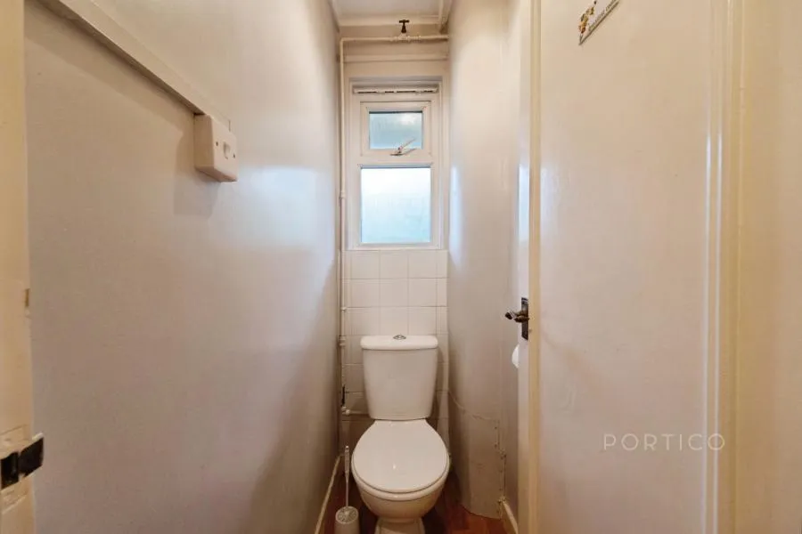 Leyton Grange Estate, London, E10, photo 9