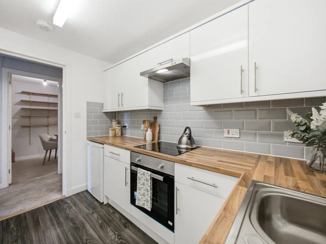 Slateford Road, Edinburgh, EH14, photo 6