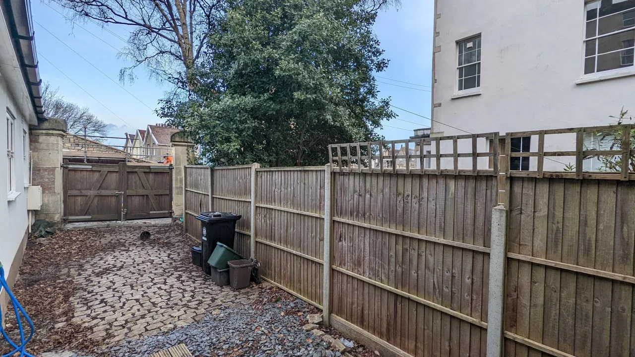 Southfield Road, Cotham, BS6, photo 3