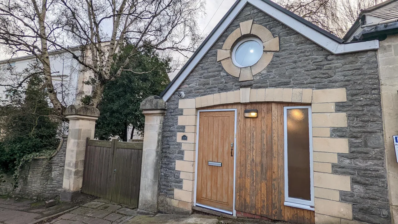 Southfield Road, Cotham, BS6, photo 9