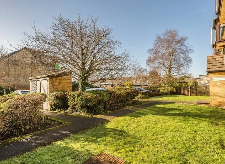Bond Road, Surbiton, KT6, photo 6