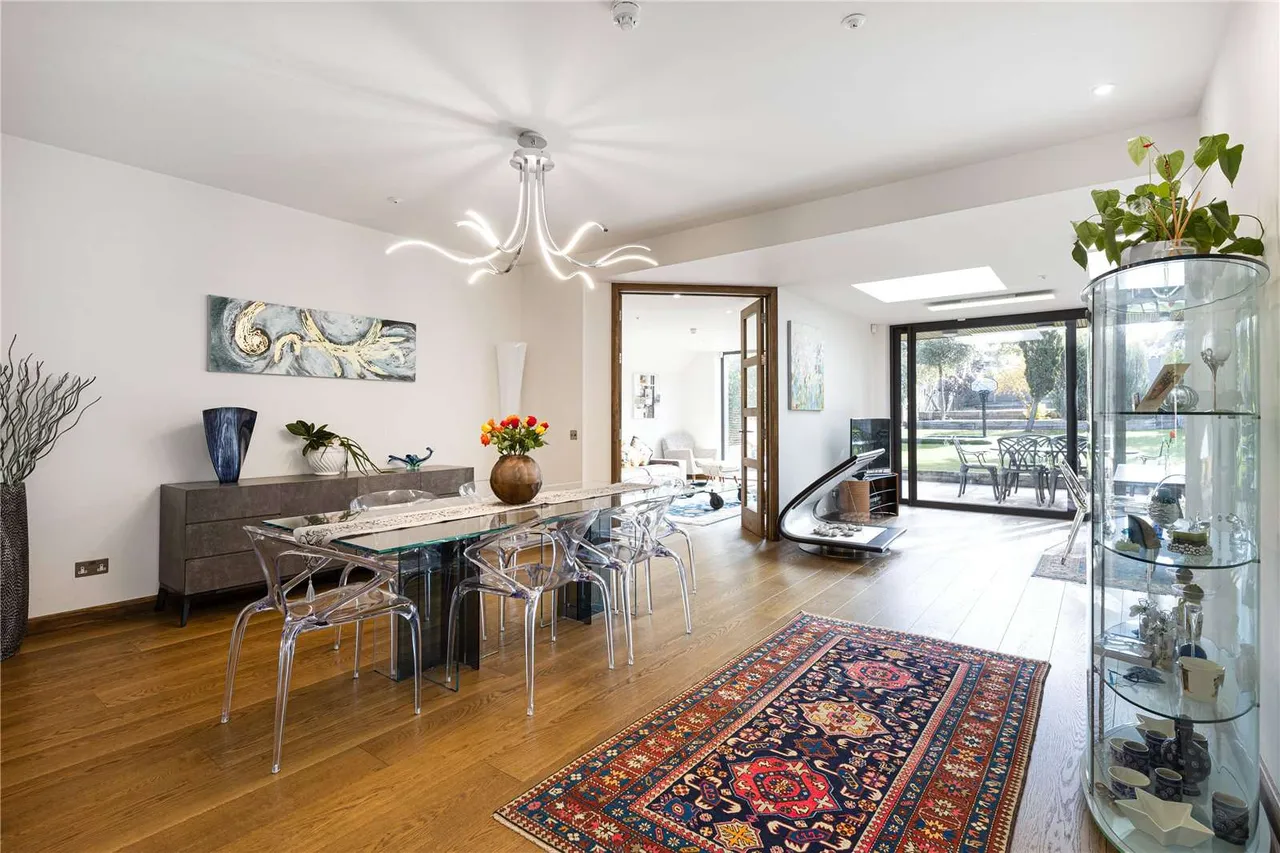 Bathgate Road, Wimbledon, London, SW19 5PJ, photo 9
